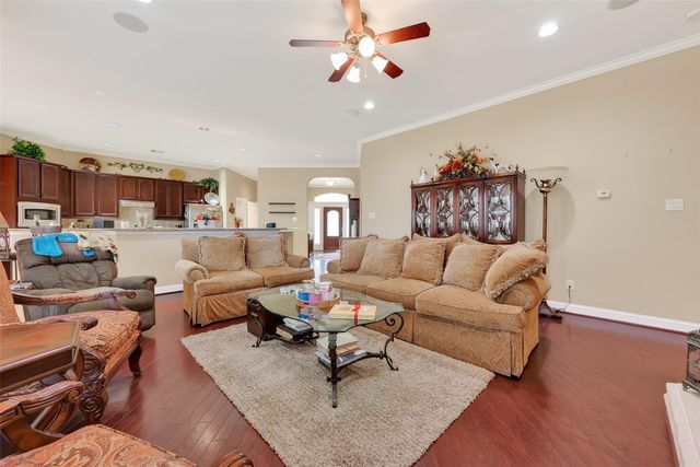 18622 Yorkshire Manor Ct, Spring, TX 77379