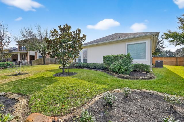 18622 Yorkshire Manor Ct, Spring, TX 77379