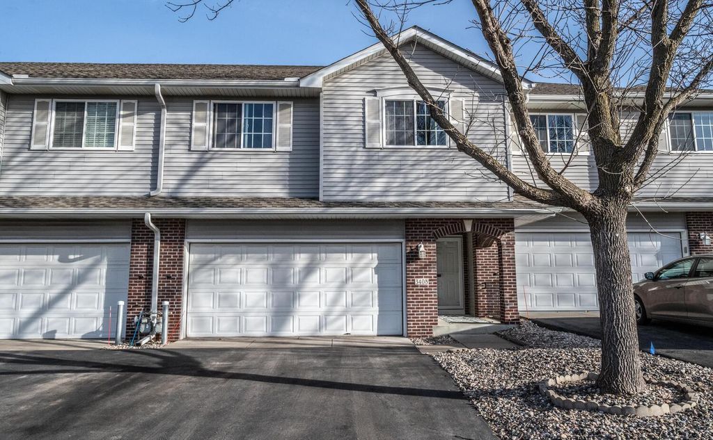 3408 Spring Glen Circle NW, Prior Lake, MN 55372