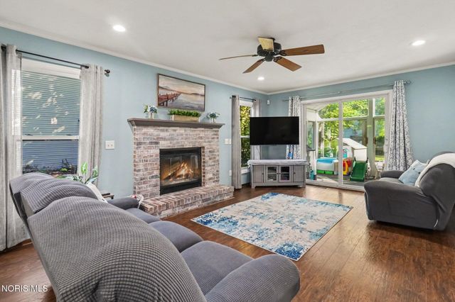 3664 Woodspring Road, Sylvania, OH 43560