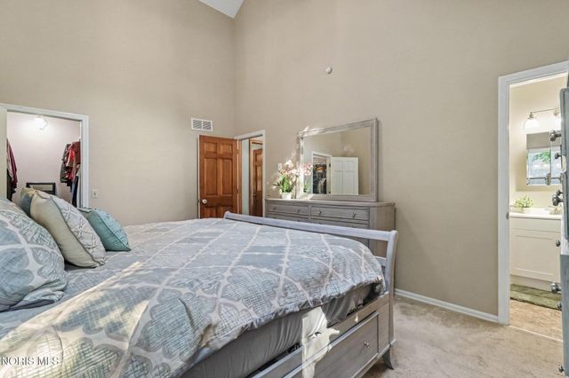 3664 Woodspring Road, Sylvania, OH 43560