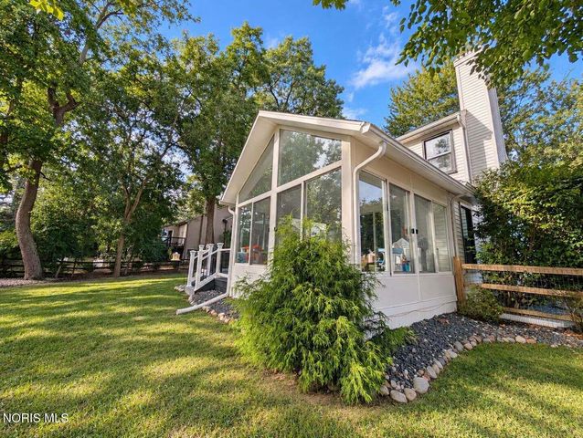 3664 Woodspring Road, Sylvania, OH 43560