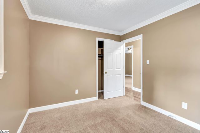 201 Knighton Drive, Wellford, SC 29385