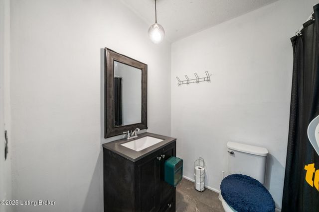 249 Indiana Trail, Radcliff, KY 40160