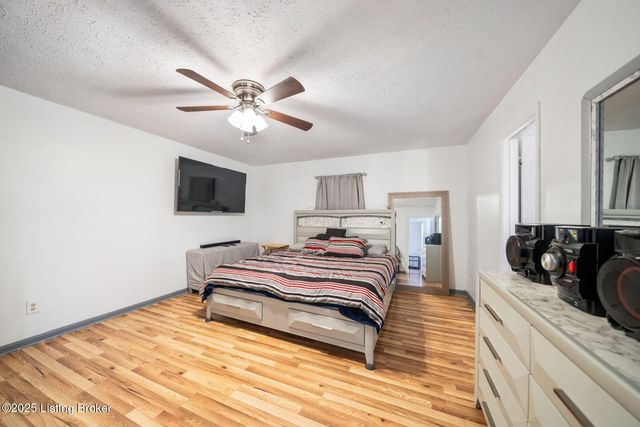 249 Indiana Trail, Radcliff, KY 40160