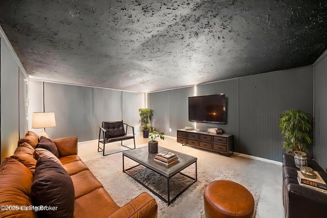 249 Indiana Trail, Radcliff, KY 40160