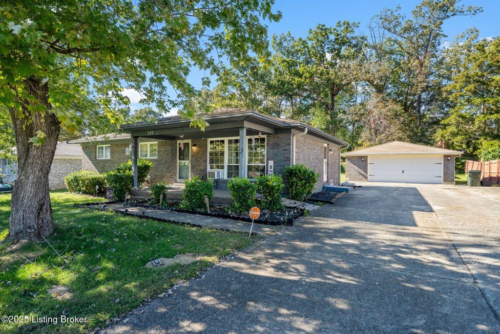 249 Indiana Trail, Radcliff, KY 40160