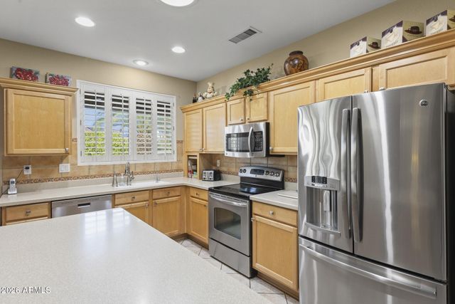 18503 N SUNRAY Court, Surprise, AZ 85374