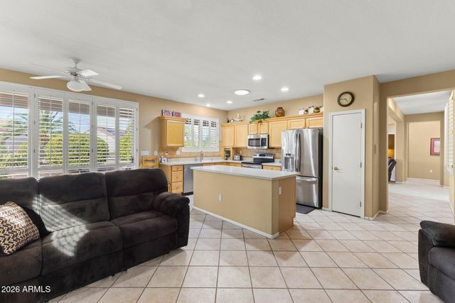 18503 N SUNRAY Court, Surprise, AZ 85374