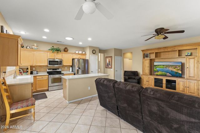 18503 N SUNRAY Court, Surprise, AZ 85374