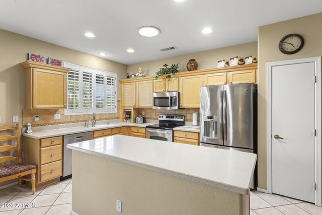 18503 N SUNRAY Court, Surprise, AZ 85374