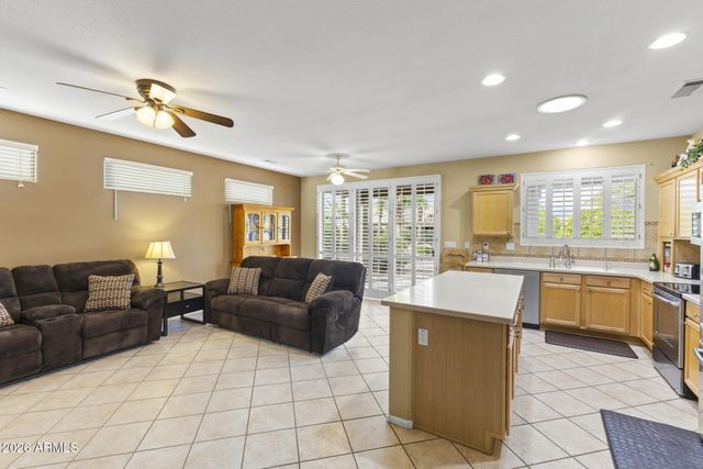 18503 N SUNRAY Court, Surprise, AZ 85374