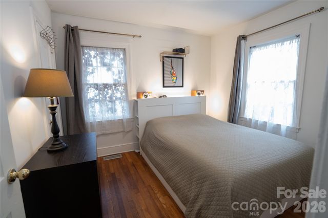 2640 Chesterfield Avenue, Charlotte, NC 28205