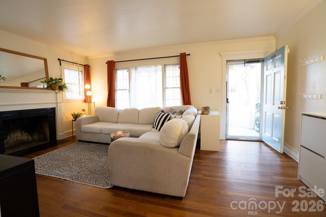 2640 Chesterfield Avenue, Charlotte, NC 28205