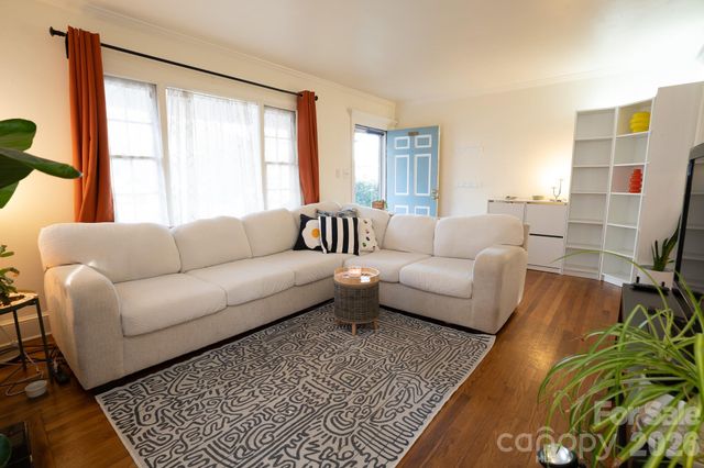 2640 Chesterfield Avenue, Charlotte, NC 28205