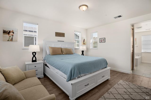 7465 Walker Way, Rohnert Park, CA 94928