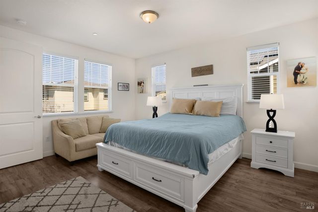 7465 Walker Way, Rohnert Park, CA 94928