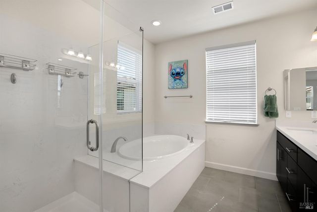 7465 Walker Way, Rohnert Park, CA 94928