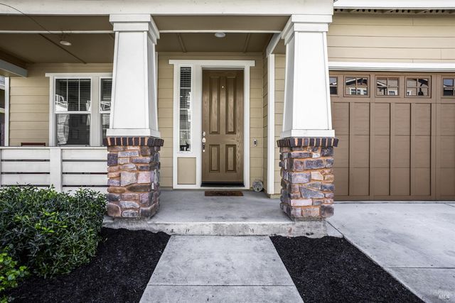 7465 Walker Way, Rohnert Park, CA 94928