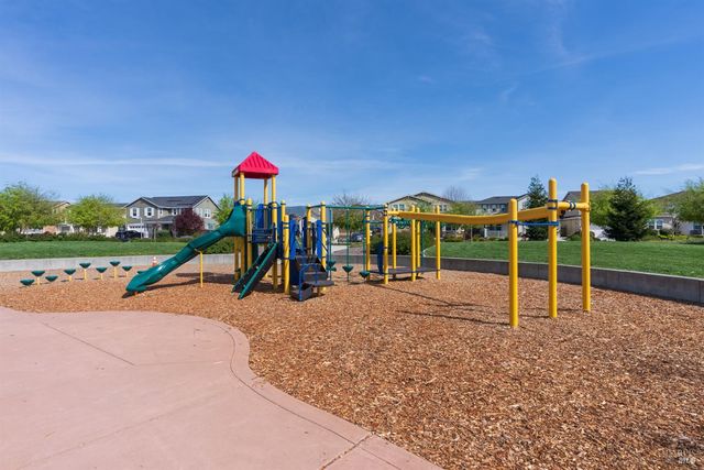 7465 Walker Way, Rohnert Park, CA 94928