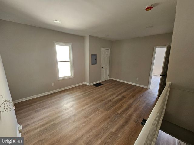 315 RUTHERFORD AVE, Trenton, NJ 08618