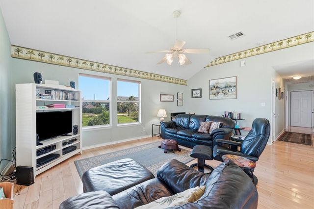 4014 Jackson Drive, Galveston, TX 77554