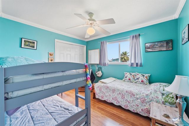 4014 Jackson Drive, Galveston, TX 77554
