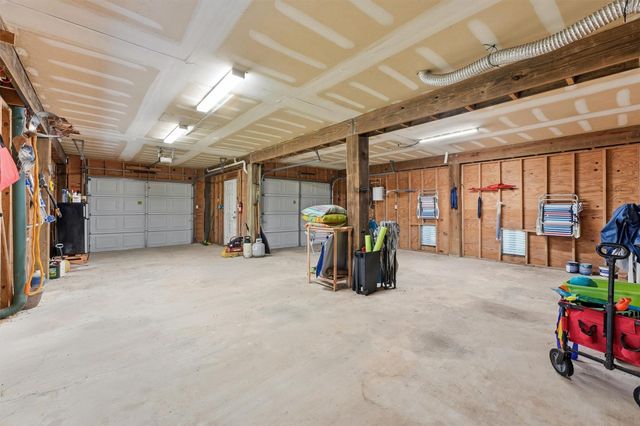 4014 Jackson Drive, Galveston, TX 77554