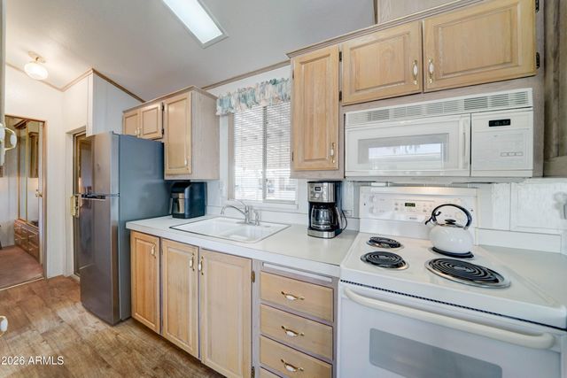 111 S GREENFIELD Road 520, Mesa, AZ 85206