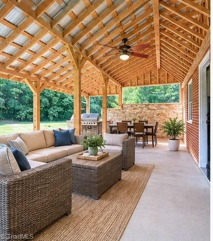624 Gilbreath Street, Graham, NC 27253