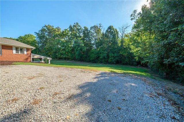624 Gilbreath Street, Graham, NC 27253
