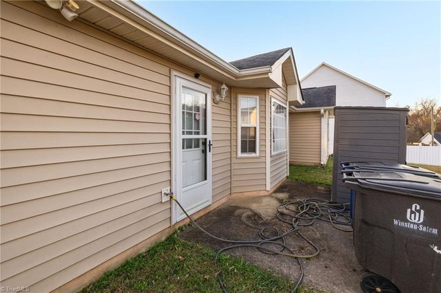 3565 Cortland Drive, Winston-salem, NC 27105