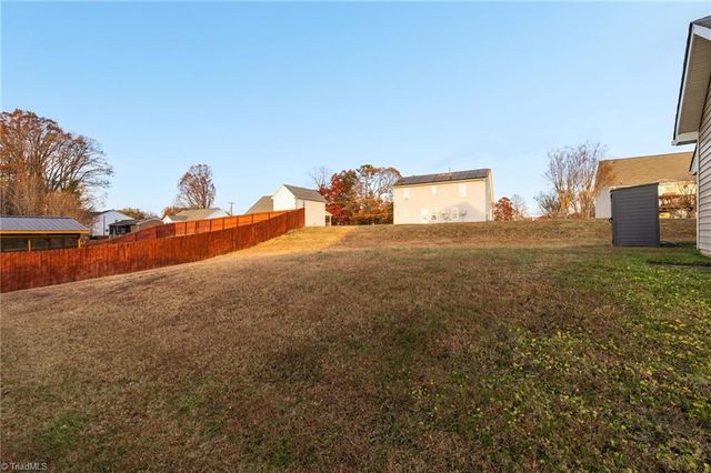 3565 Cortland Drive, Winston-salem, NC 27105