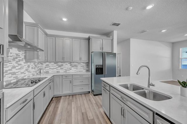 762 PARSONS MOORING COURT, Seffner, FL 33584