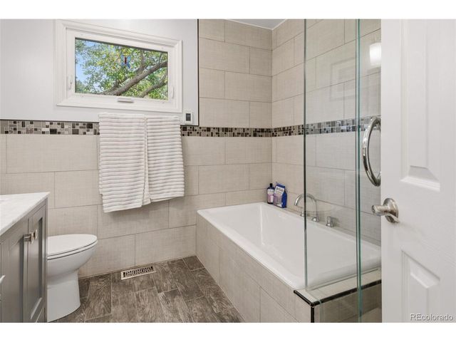 9919 W 99th Ave, Broomfield, CO 80021