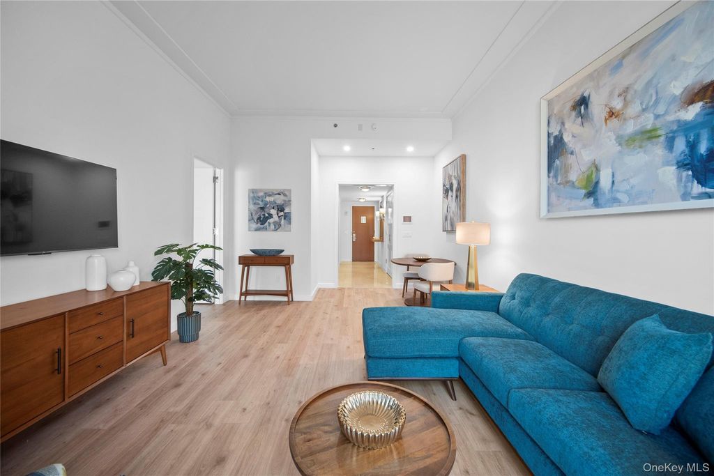 1 Renaissance Square 10B, White Plains, NY 10601 — photo 3