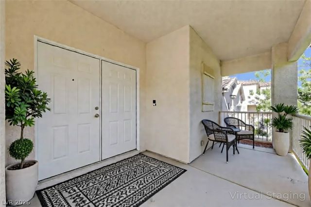9004 Snowtrack Avenue, Las Vegas, NV 89149