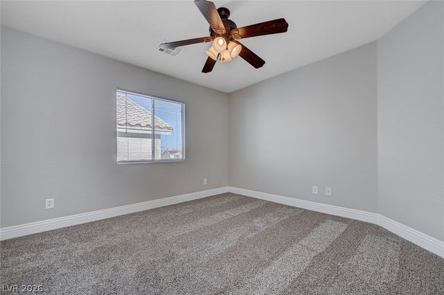 9004 Snowtrack Avenue, Las Vegas, NV 89149