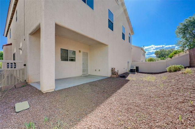 9004 Snowtrack Avenue, Las Vegas, NV 89149