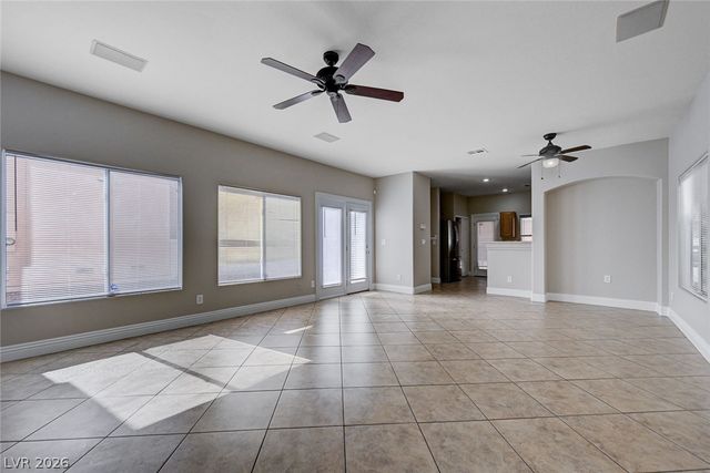 9004 Snowtrack Avenue, Las Vegas, NV 89149