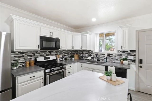 494 Drury, Banning, CA 92220