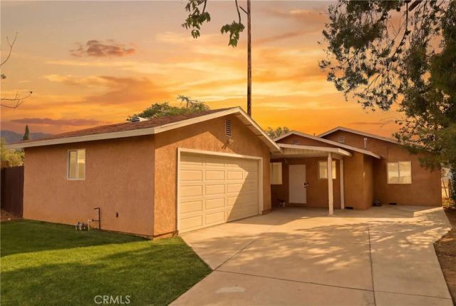 494 Drury, Banning, CA 92220