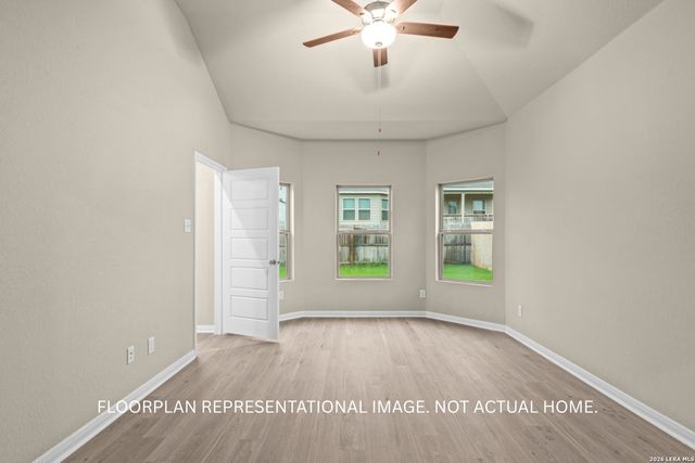 1017 River Wood, Seguin, TX 78155