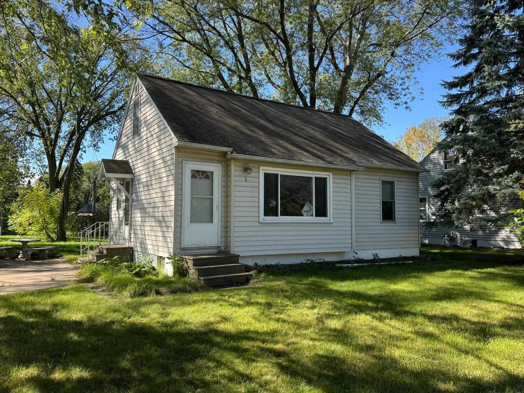 1 Pine Drive, Circle Pines, MN 55014 — exterior
