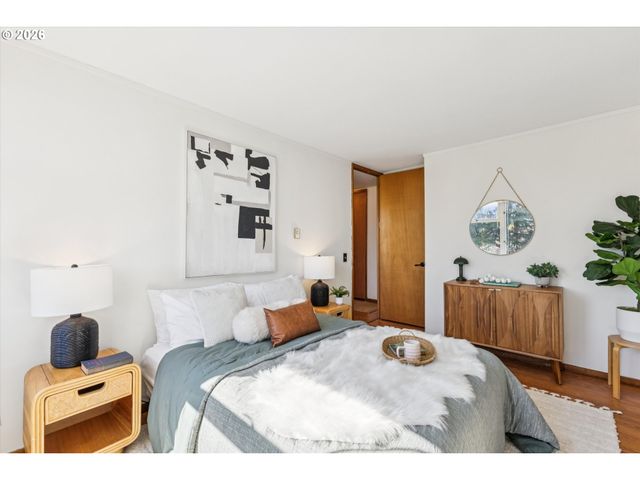 1220 Ne 17TH Ave 3D, Portland, OR 97232