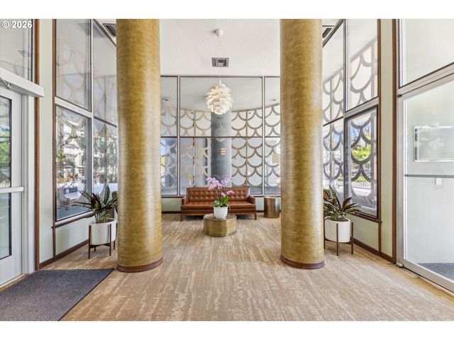 1220 Ne 17TH Ave 3D, Portland, OR 97232