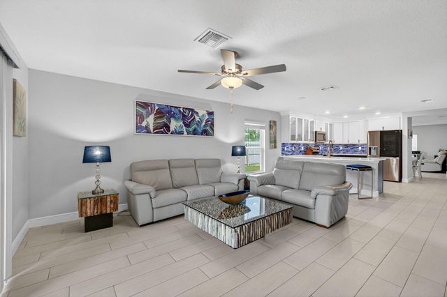 452 SE Asbury Lane, Port St Lucie, FL 34983