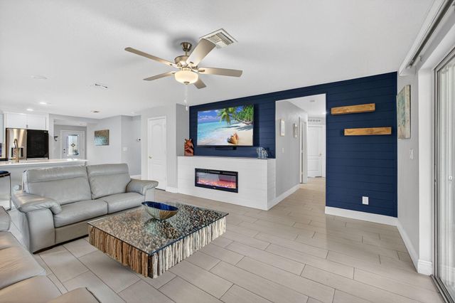 452 SE Asbury Lane, Port St Lucie, FL 34983