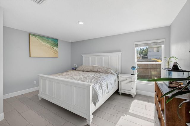 452 SE Asbury Lane, Port St Lucie, FL 34983