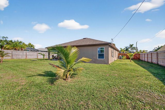 452 SE Asbury Lane, Port St Lucie, FL 34983